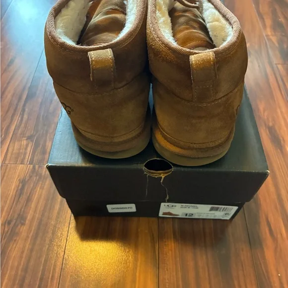 UGG Men's Tan Suede Boots - Picture 4 of 4
